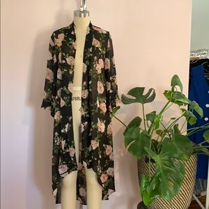 Rose asymmetrical kimono